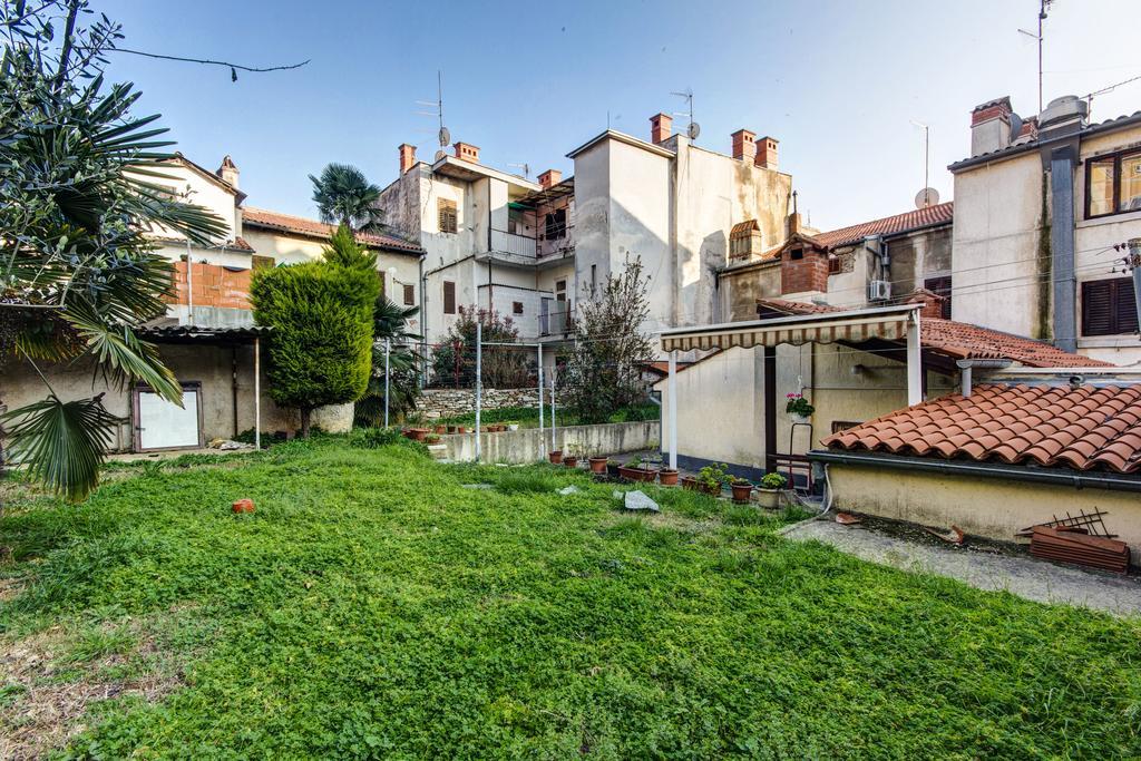 Guesthouse Natalija Пула Екстериор снимка